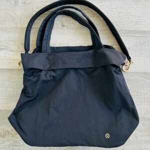 On My Level Bag Black Crossbody Tote 19L Currently back in store 

Worn once